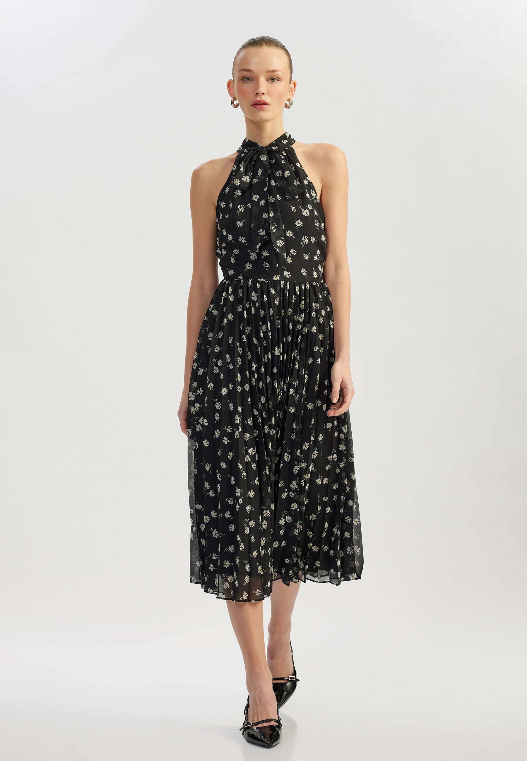 Koton FLORAL CHIFFON DRESS - Day dress - black - Zalando