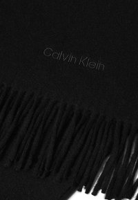 Calvin Klein CLASSIC SCARF - Šalikas - black