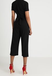 Miss Selfridge Haalari - black