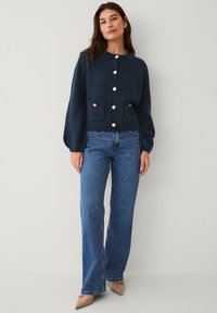 Ellos Collection MIT LANGEN PUFFÄRMELN - Strickjacke - marine