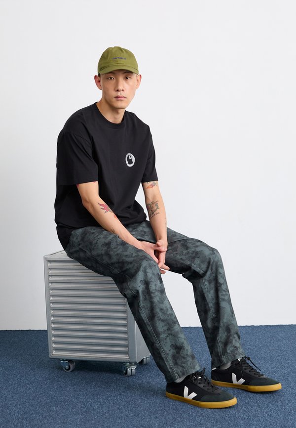 VOLLEY - Sneaker low