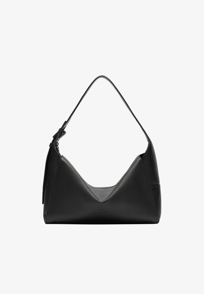 Schwarze Leder-Schultertasche mit V-förmigem Design, strukturiertem Oberflächen, einhändigem Griff und minimalistischen Stil. Keine sichtbaren Beschläge oder Akzente.