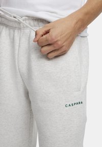 Caspara JOGGERS - Joggebukse - grey melange