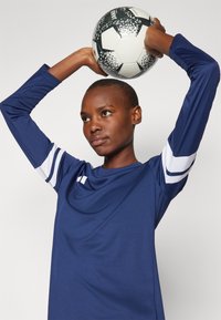 adidas Performance SQUADRA25 JERSEY LW - Langarmshirt - team navy blue/white