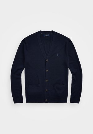Marineblauer V-Ausschnitt-Cardigan mit Knöpfen vorne, zwei Vordertaschen und einem kleinen gestickten Logo auf der linken Brust.