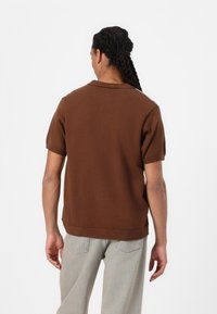 Jacker GRANPA UNISEX - Poloskjorter - brown