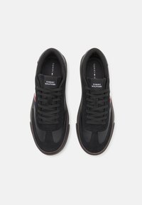 Tommy Hilfiger CUPSET TERRACE - Sneakers basse - black