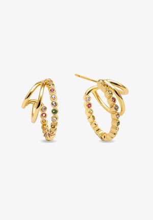 Guld hoops øreringe med multifarvede ædelstene sat i et unikt snoet design. Har en poleret overflade og detaljerede udsmykninger.