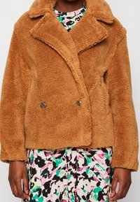 GAP Vinterjakker - brown