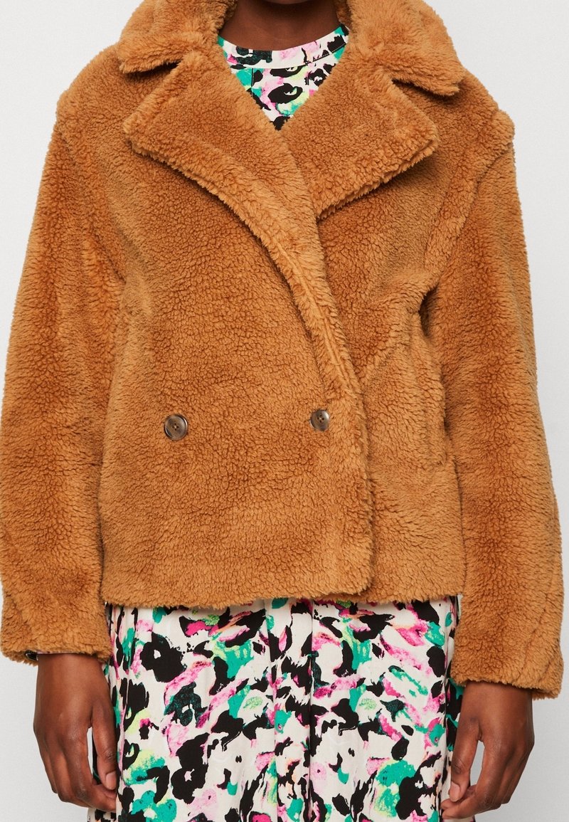GAP Vinterjakker - brown