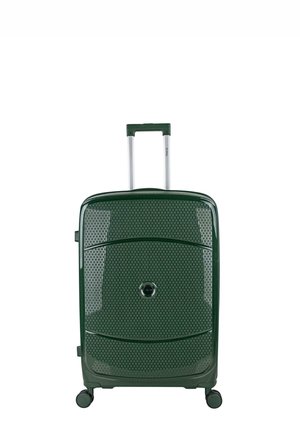 Maleta rígida verde con diseño de malla, asa telescópica plateada, cuatro ruedas y un logo redondo en la parte delantera.