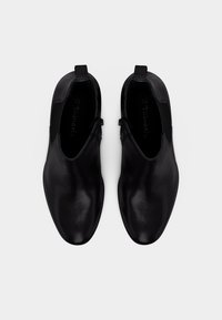 Tamaris Bokacsizmák - black