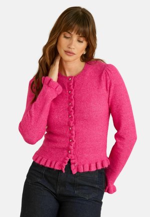 Fuchsienfarbener Wollcardigan mit gerafftem Saum und Bündchen, ausgestattet mit kleinen, dekorativen Knöpfen entlang der Vorderseite und langen Ärmeln.