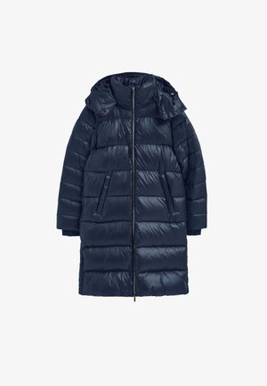 Abrigo acolchado azul marino con textura brillante y acolchada, cremallera frontal completa, dos bolsillos laterales y capucha ajustable. Mangas largas con puños.