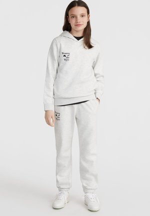 Hellegraue Hoodie und Jogginghose aus Baumwollmischung mit schwarzem Text: "Women of the Wave." Bequemer Schnitt mit gerippten Bündchen und Saum.