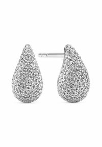 Silvriga tårformade örhängen med en strukturerad yta, prydda med små cirkulära stenar för extra glans. Säker post-back stängning.
