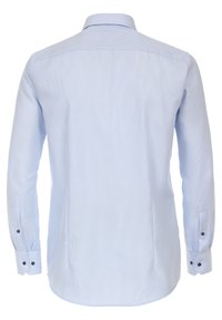 Lichtblauwe langgev sleeve shirt met een klein ruitpatroon, knoopmanchetten en een klassieke kraag. Soepele textuur, getailleerde pasvorm en een gebogen zoom.