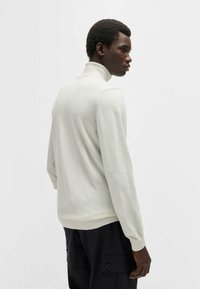 HUGO SAN THOMAS - Maglione - natural one