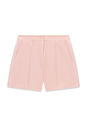 Pantalones cortos texturizados de color rosa claro con bolsillos delanteros, cierre de botones y costuras verticales sutiles, con un pequeño logo en relieve en el lateral.