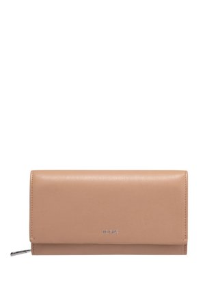 Beige Leder Geldbörse mit glatter Textur, rechteckiger Form und silbernem Logo-Akzent. Verfügt über ein Klappdesign mit einem Reißverschlussfach.
