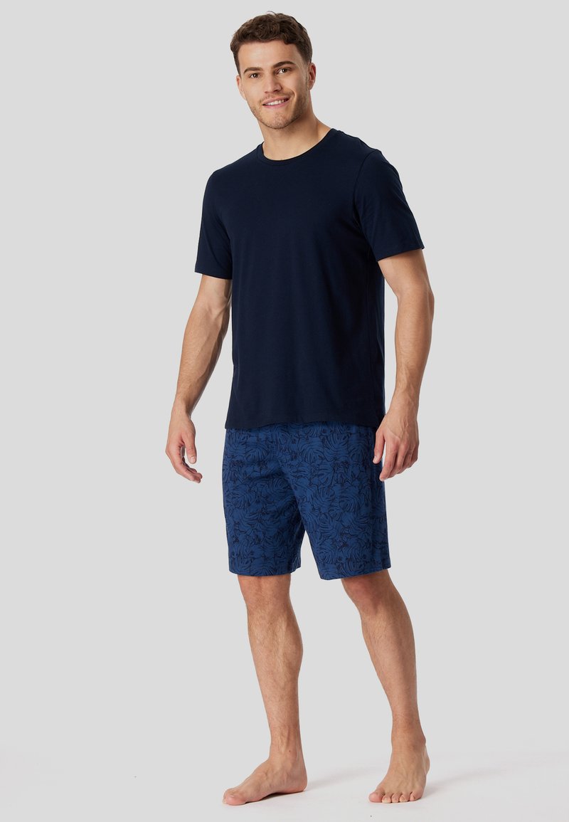 Schiesser RUNDHALS - ESSENTIALS - Yöasusetti - admiral
