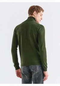 Pako Lorente GOLF zielony