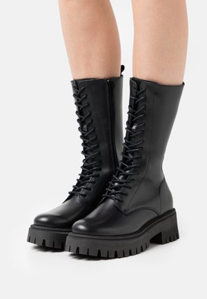 LEATHER - Snørestøvler - black