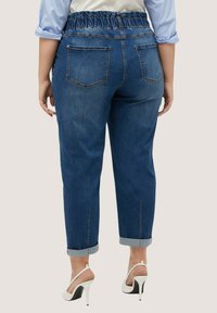 Fiorella Rubino - Jeansy Slim Fit