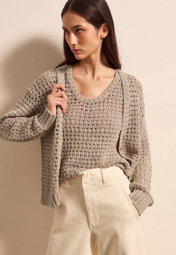 OPENWORK WITH MOTIF - Strickjacke - beige