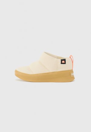 Sorel OUT N ABOUT™ IV - Joggesko - honey white/gum