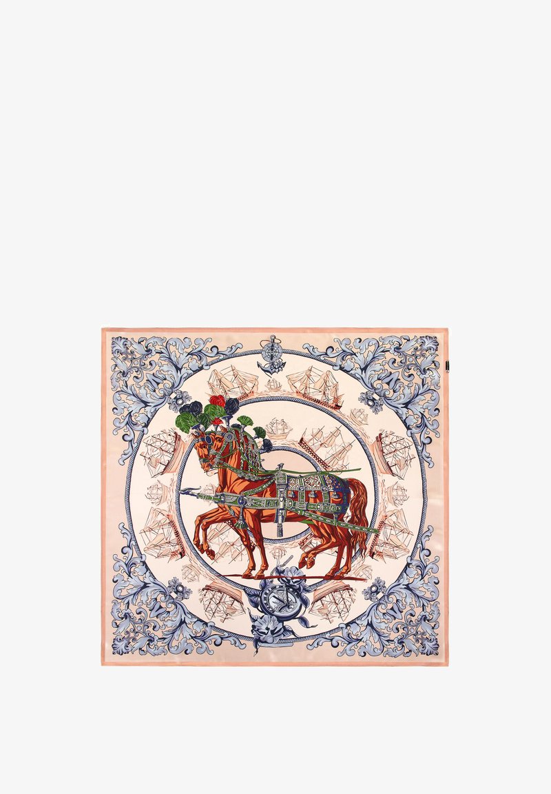 Pañuelo de seda con una ilustración detallada de un caballo decorado en vibrante color naranja, rodeado de patrones florales azules y barcos.