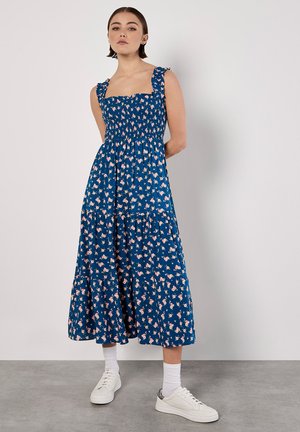 Apricot DITSY SMOCKED MIDI - Freizeitkleid - blue