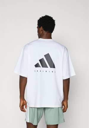 TEE - T-shirt med print - white