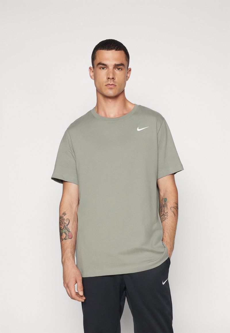 Nike Performance CREW SOLID - Sports T-shirts - dark stucco