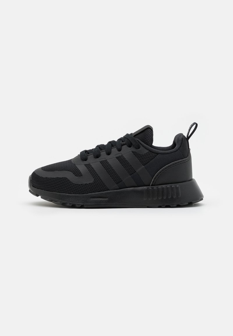 ADIDAS ORIGINALS - Unisex - Black - Sneaker