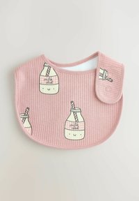 Rózsaszín bordázott etetőpárna, nyomtatott tejpalackos mintákkal és szívószálakkal. Oldalsó zárás két gombbal. Puha tapintás.