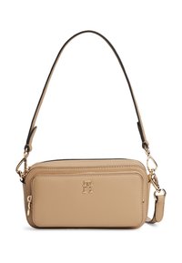Μπεζ ορθογώνια δερμάτινη τσάντα ώμου με χρυσό φερμουάρ και λογότυπο, με ρυθμιζόμενο ιμάντα και εμπρόσθια τσέπη με φερμουάρ.