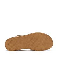 Semelle de sandale avec une surface de grip à motifs, de couleur beige, en matériau en caoutchouc, et des rainures horizontales pour une meilleure traction. Design épuré et minimal.