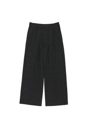 Pantalones de pierna ancha con pliegues en tela de cuadros oscuros con sutiles acentos marrones, que cuentan con una cinturilla alta y una textura suave.