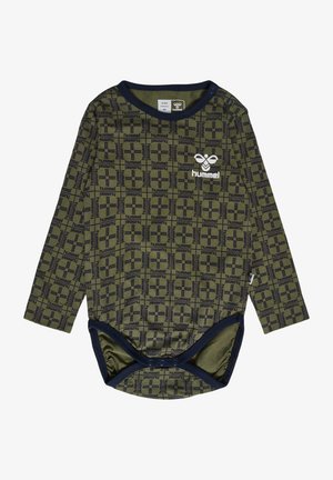 Langarm bodysuit in olijfgroen met een donkerblauwe rand. Heeft een gepatterneerd ontwerp en drukknoopsluitingen aan de onderkant. Logo op de voorkant.