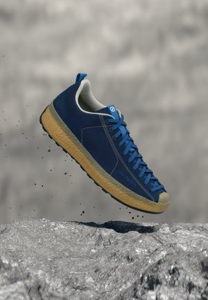 Scarpa MOJITO WRAP UNISEX - Chaussures de marche - sea blue