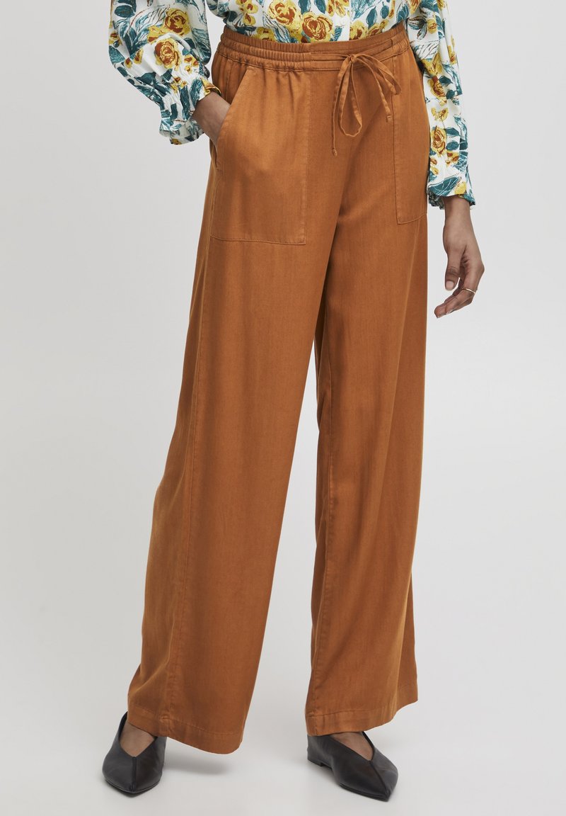 IRVELVA PANT by ATELIER REVE