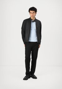 Belstaff WALKHAM czarny