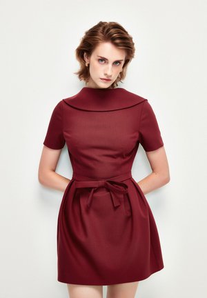 SHORT SLEEVE  - Cocktail dress / Party dress - claret red