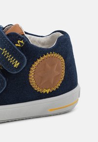Scarpe Prime Passi Bimba Superfit MOPPY – Tomaia In Pelle Scamosciata, Suola Flessibile, Chiusura Lampo, Taglie 0-24 Mesi - 2