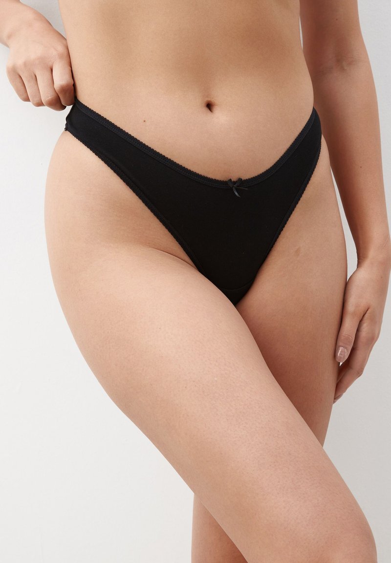 Next - RICH KNICKERS 4 PACK  - Tangice - black, Povečajte