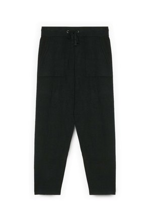 Pantaloni neri, larghi e comodi con vita regolabile, dotati di due tasche frontali e una texture liscia, che si restringono alla caviglia.