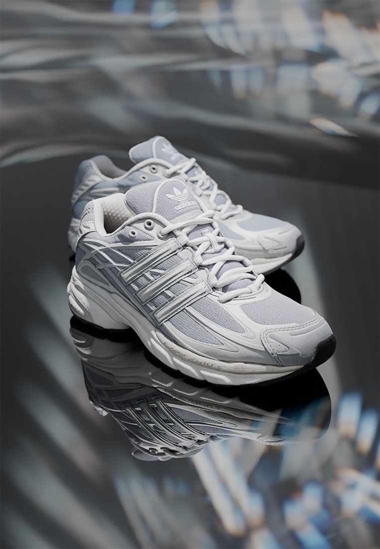 adidas Originals ADISTAR CUSHION UNISEX - Trainers - silver
