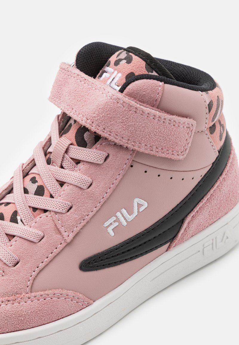fila high tops pink