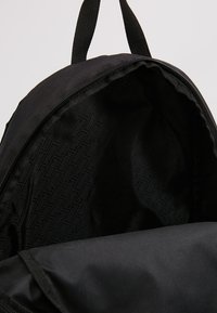 Puma PHASE - Mochila - puma black